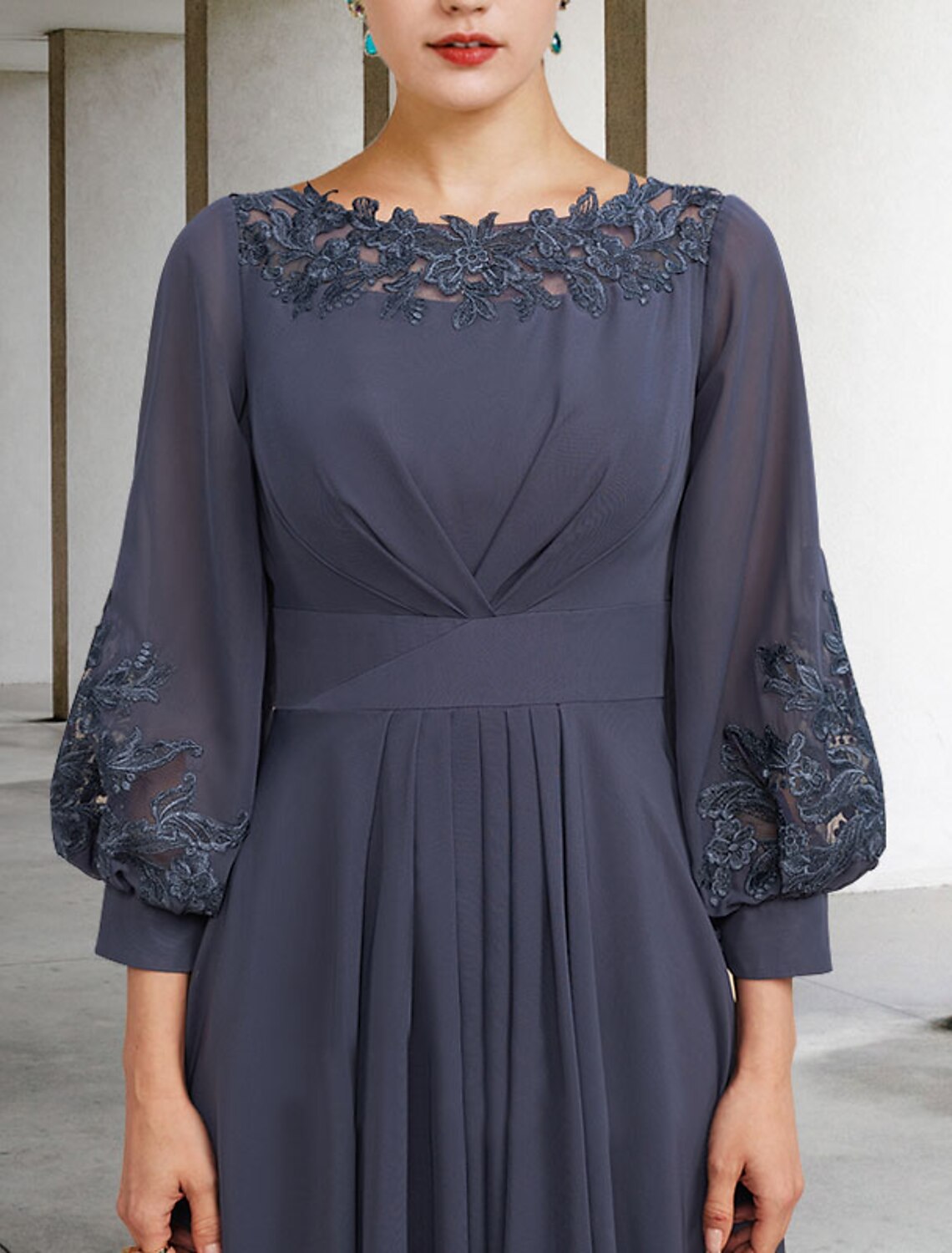 Aimishang A-Line Mother of the Bride Dress Plus Size Elegant High Low Jewel Neck Asymmetrical Floor Length Chiffon Lace Half Sleeve with Pleats Appliques Side-Draped