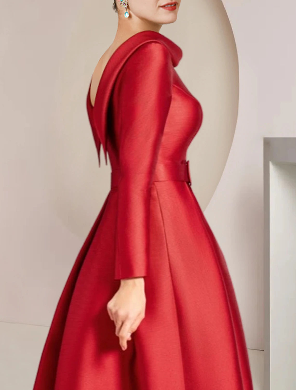 Aimishang A-Line Mother of the Bride Dress Wedding Guest Party Elegant High Low Scoop Neck Asymmetrical Knee Length Satin Long Sleeve with Crystal Brooch