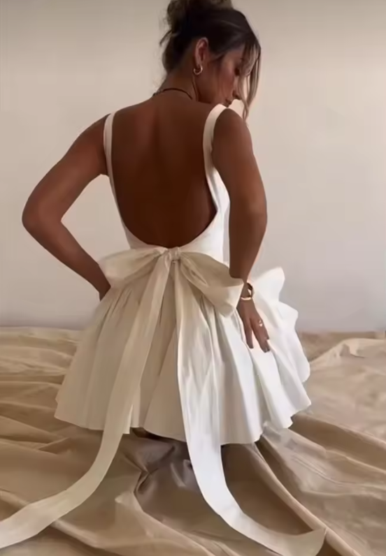 Aimishang Lovely A Line Straps Open Back Homecoming Dress Short Prom Dress Sweet Birthday Party Dress With Bow