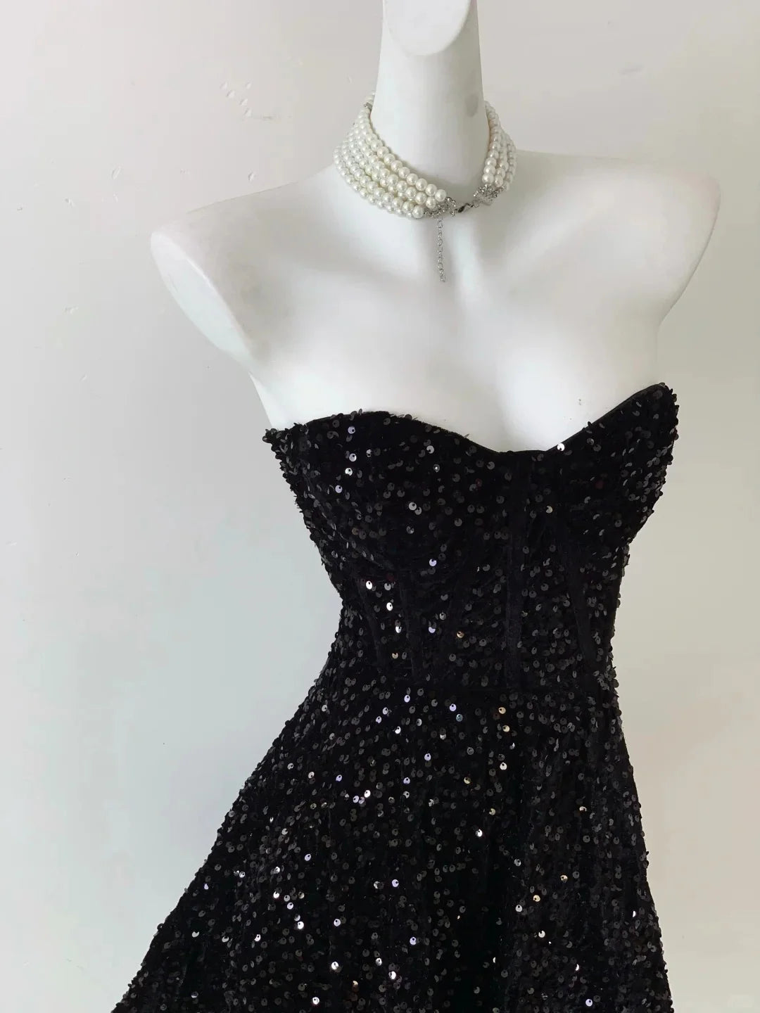 Aimishang Charming A Line Strapless Sequin Homecoming Dress Lovely Short Graduation Dress Cute Birthday Party Dress