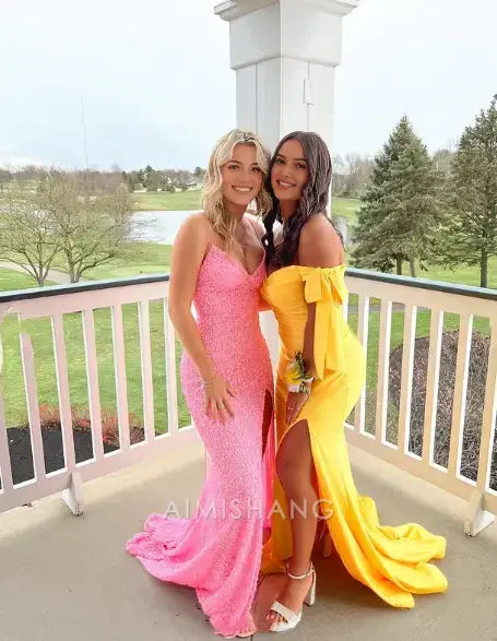 Aimishang Charming Mermaid V-neck Formal Dress Spaghetti Straps Sleeveless Sequin Long Prom Dress Sparkly Evening Party Dress With Slit