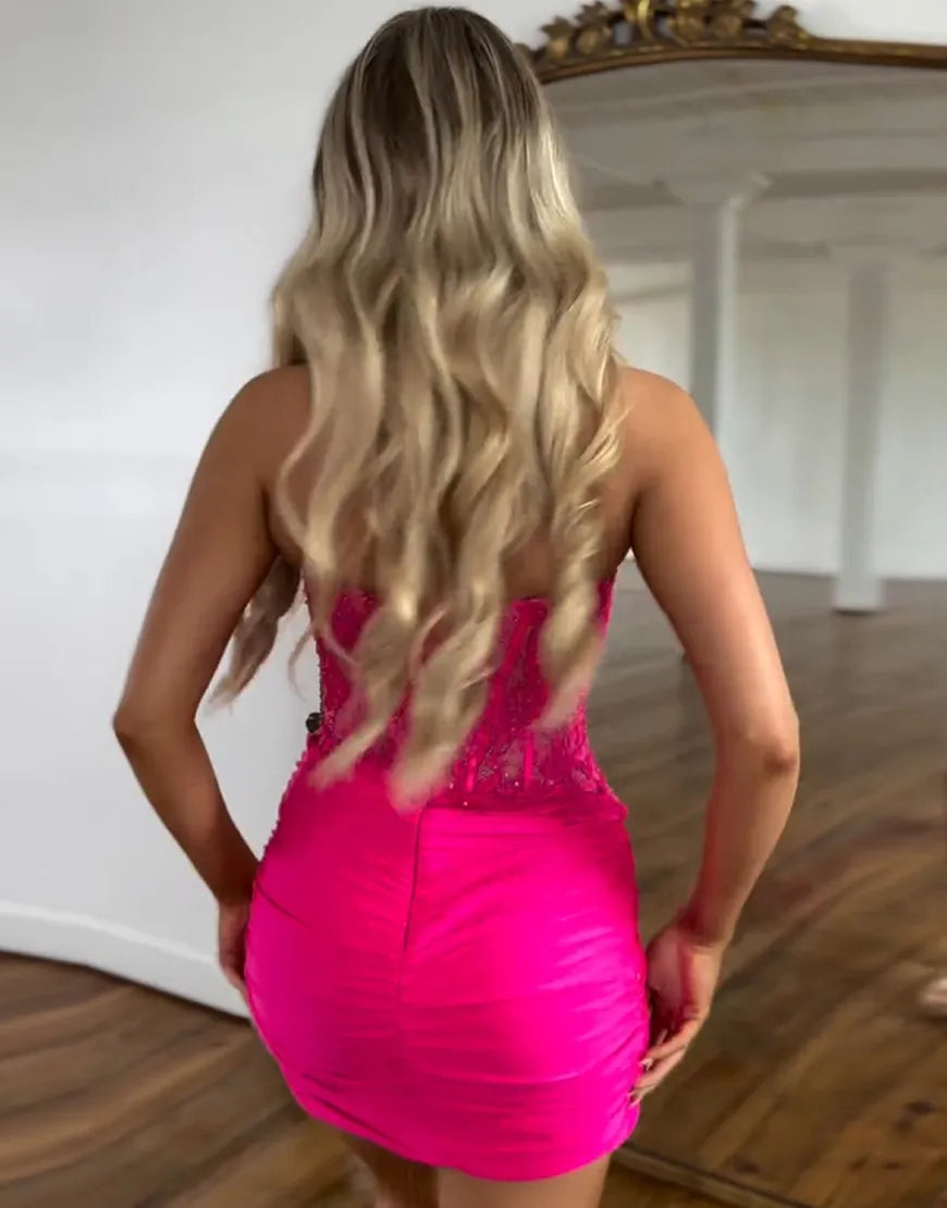 Aimishang Charming Strapless Homecoming Dress Tight Short Graduation Dress with Appliques