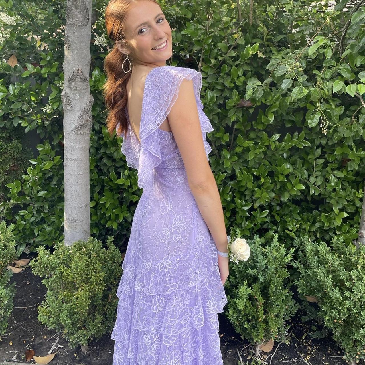 Aimishang Charming V-neck Layered Lace Long Prom Dress Sweet Party Evening Gown Elegant Formal Graduation Dress