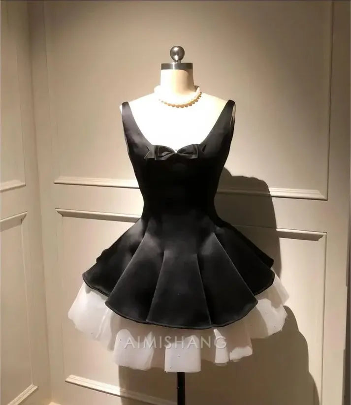 Aimishang Cute A Line Black Sleeveless Homecoming Dress Lovely Birthday Party Dress Short Summer Holiday Dress With Bow