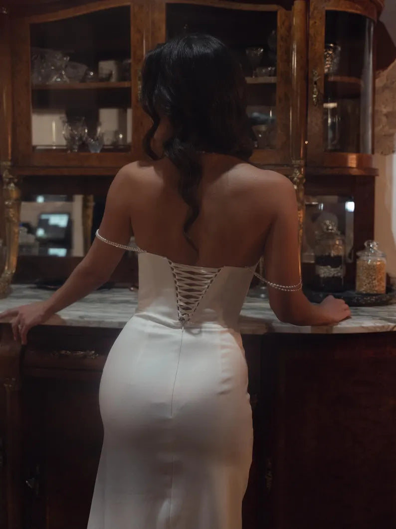 Aimishang Dress Wholesale Charming Mermaid Satin Bridal Gown Elegant Wedding Dress With Slit No With Wedding Veil And Necklace