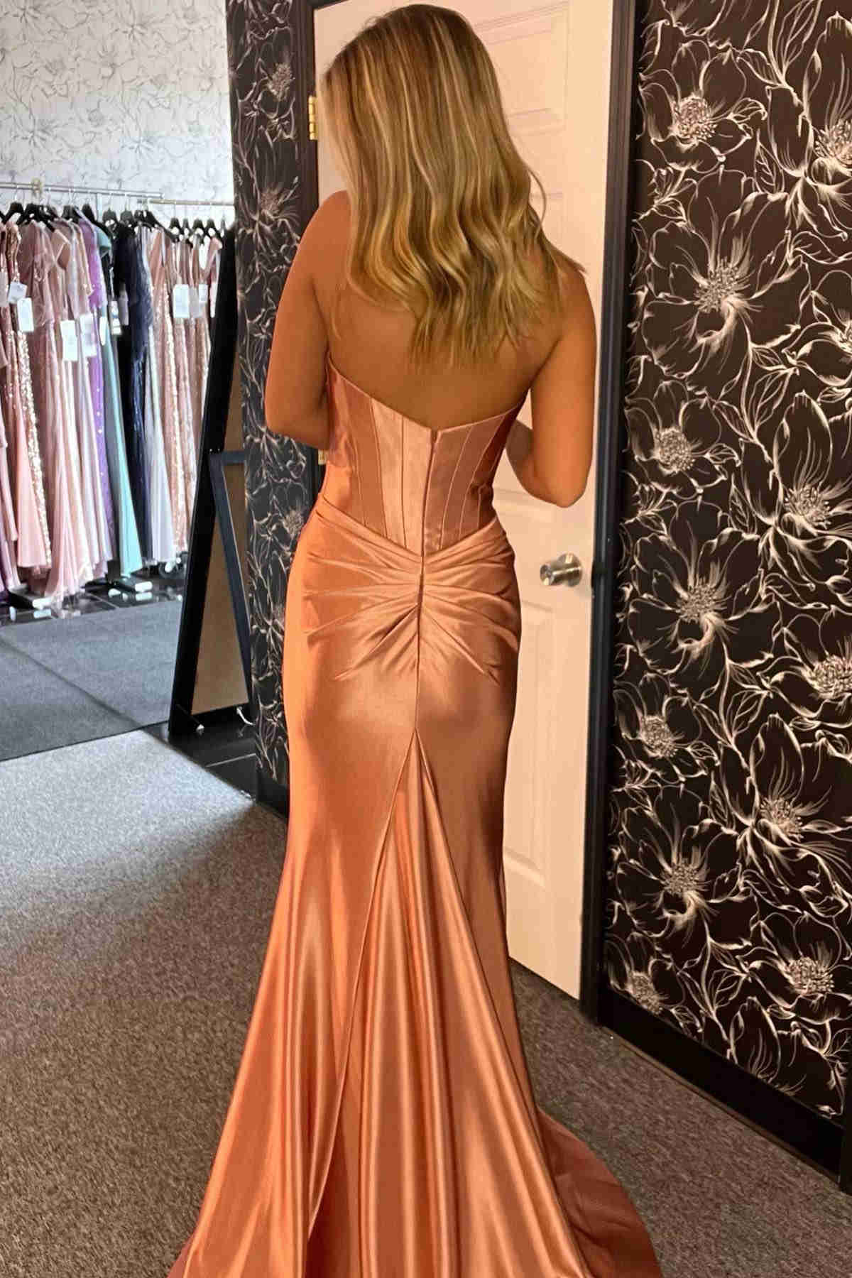 Fuchsia Sweetheart Strapless Satin Long Prom Dress with Slit Off Shoulder Charming Evening Dress Wholesale