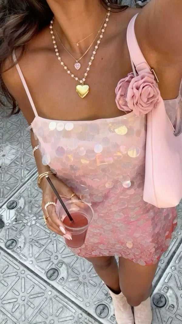 Aimishang Shiny Spaghetti Straps Sequin Homecoming Dress Short Graduation Dress Lovely Birthday Party Dress No With Accessories