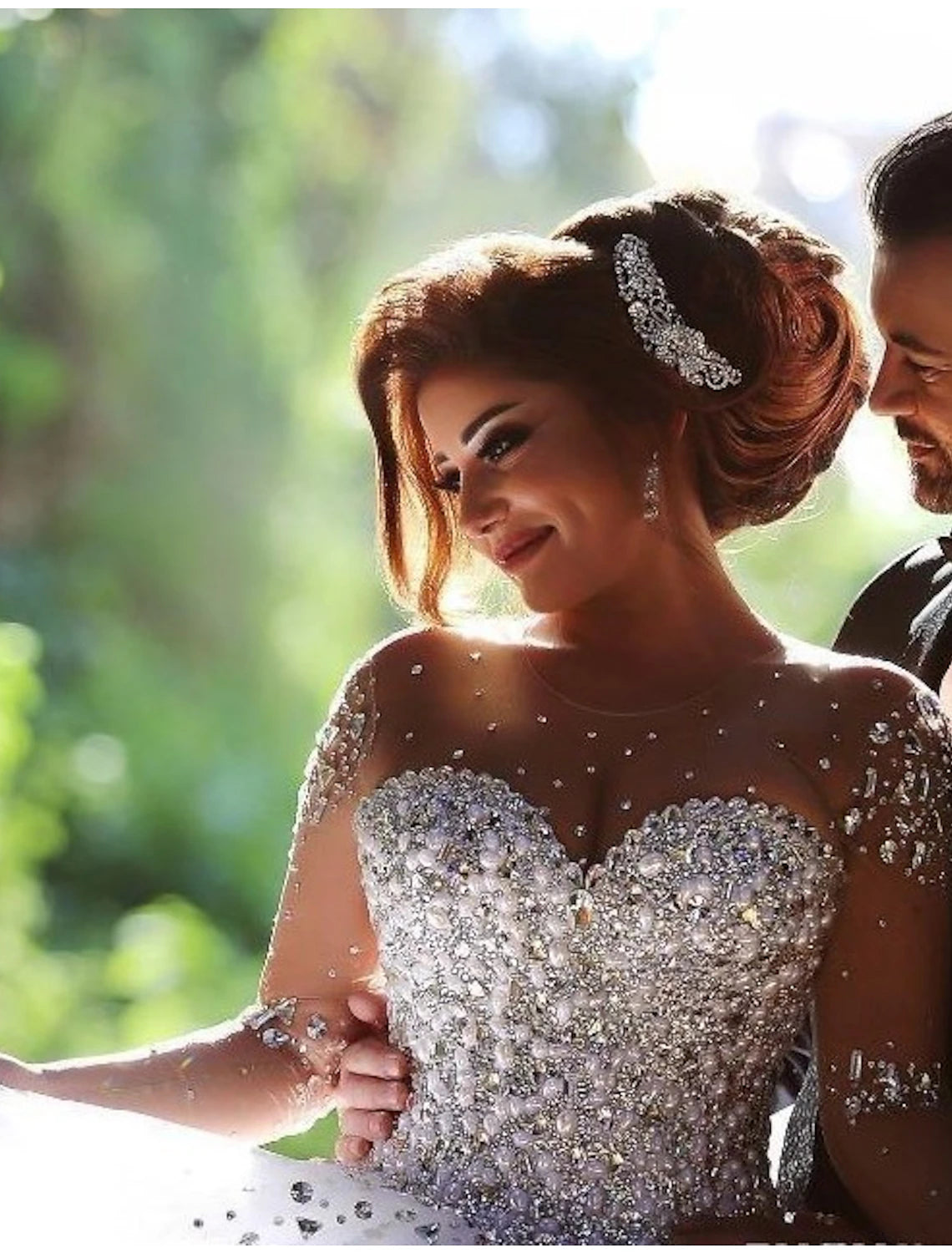 Aimishang Engagement Formal Fall Wedding Dresses Sparkle & Shine Ball Gown Sweetheart Strapless Bridal Gowns With Crystals Beading Summer Wedding Party