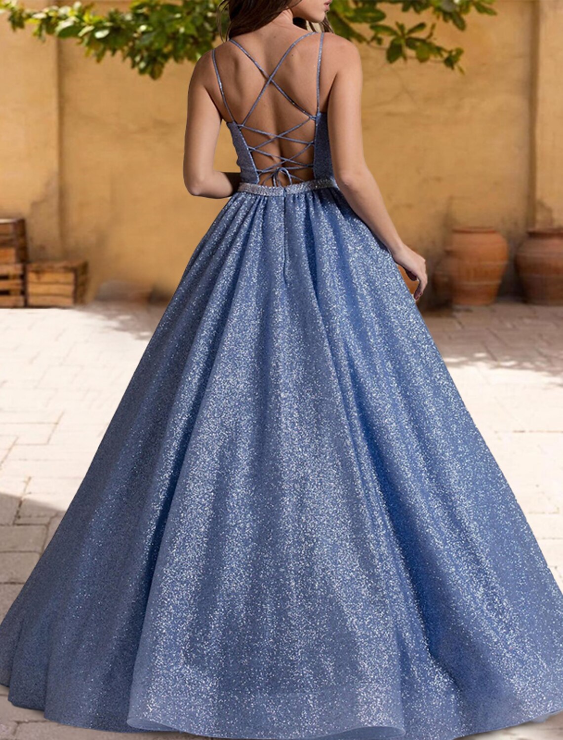 Aimishang Ball Gown Quinceanera Dresses Sparkle & Shine Prom Dress Sweet 16 Birthday Floor Length Sleeveless Spaghetti Strap Tulle with Glitter Criss Cross Pleats