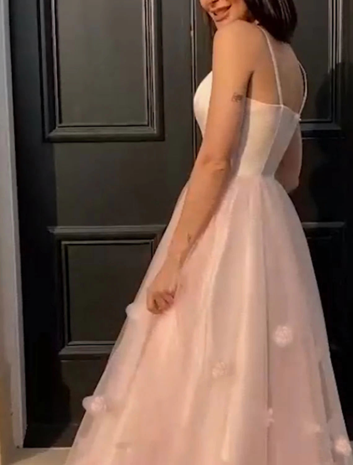 Aimishang A-Line Prom Dresses Floral Dress Performance Floor Length Sleeveless Spaghetti Strap Tulle with Pleats Appliques