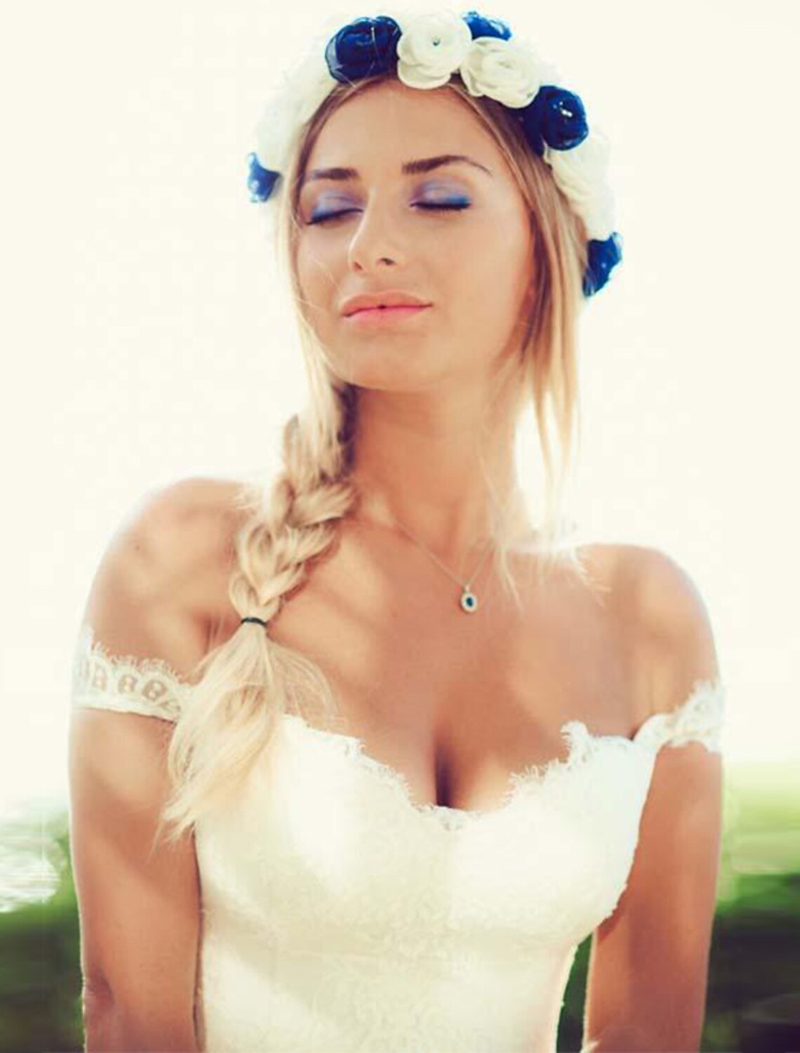 Aimishang Beach Sexy Boho Wedding Dresses A-Line Off Shoulder Cap Sleeve Court Train Chiffon Bridal Gowns With Split Front Solid Color 2023 Summer Wedding Party