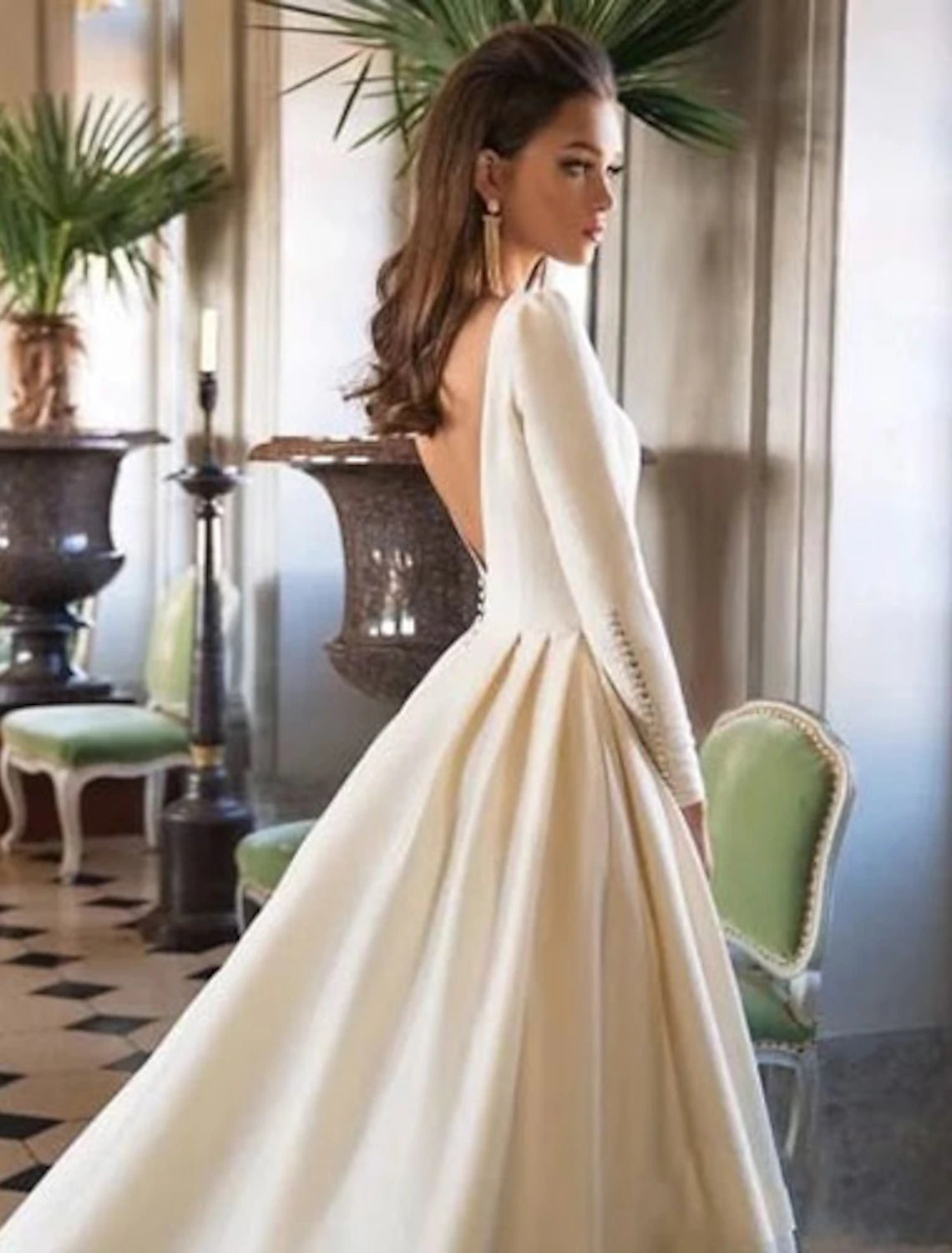 Aimishang Formal Fall Wedding Dresses Ball Gown Scoop Neck Long Sleeve Court Train Satin Bridal Gowns With Buttons Pleats 2023 Summer Wedding Party, Women‘s Clothing