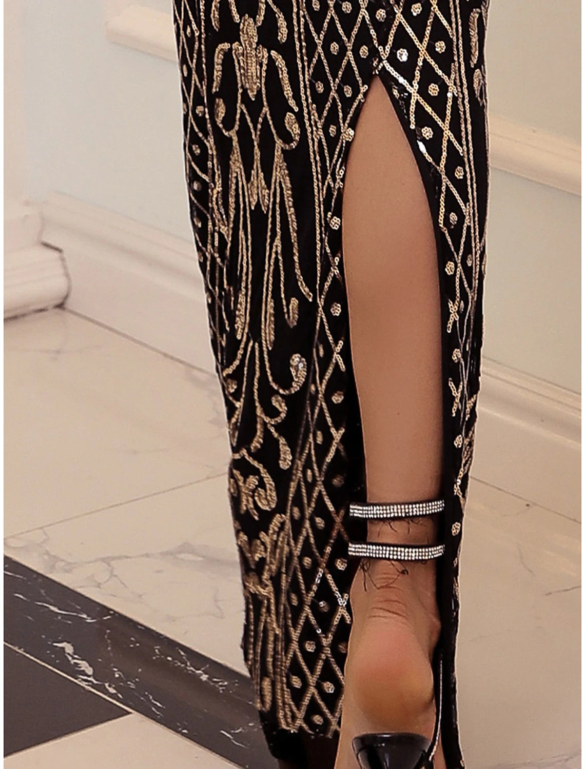 Aimishang Mermaid Black Dress Evening Gown Sparkle & Shine Dress Formal Fall Ankle Length Long Sleeve V Neck Sequined with Glitter Slit