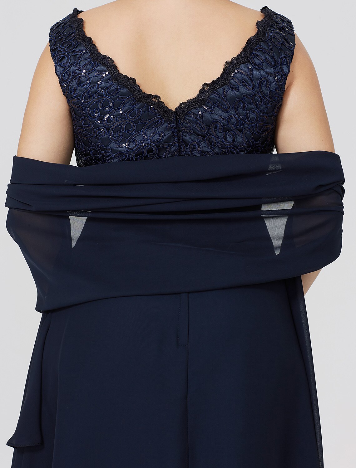 Aimishang A-Line Mother of the Bride Dress Classic & Timeless Plus Size Wrap Included V Neck Knee Length Chiffon Lace Sleeveless yes with Ruched Crystal Brooch