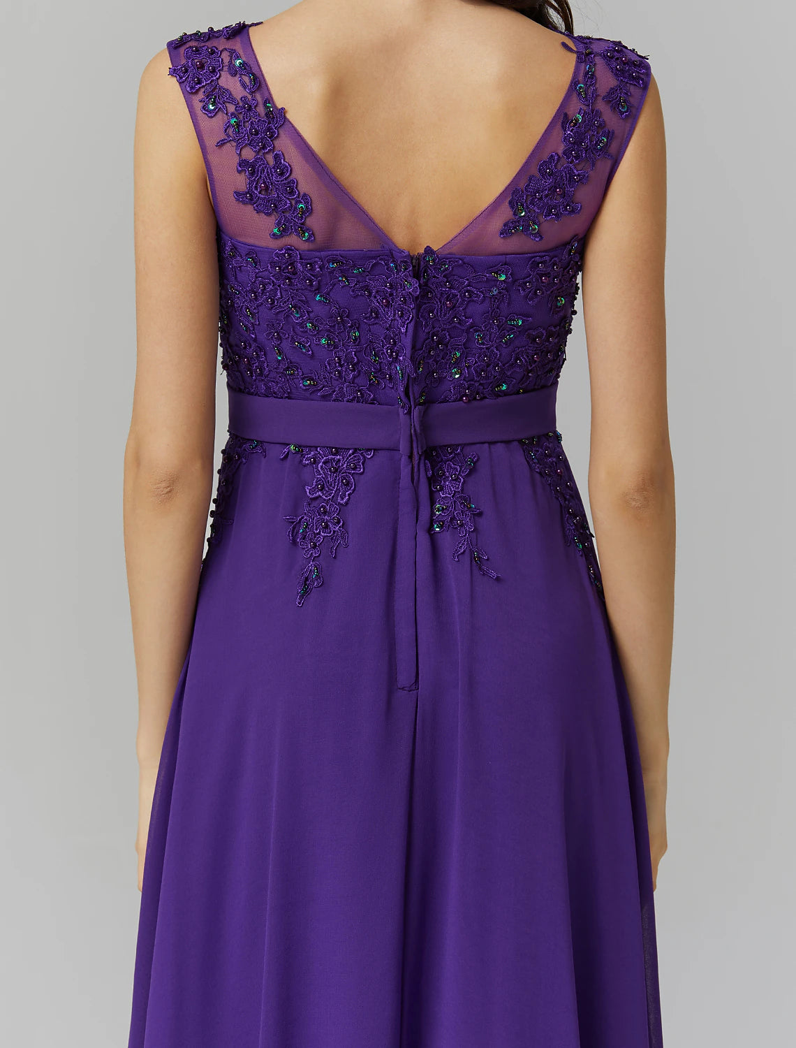 Aimishang Elegant A-Line Bridesmaid Dresses Wedding Guest Prom Dress Floor Length Sleeveless Illusion Neck Chiffon V Back with Beading Appliques