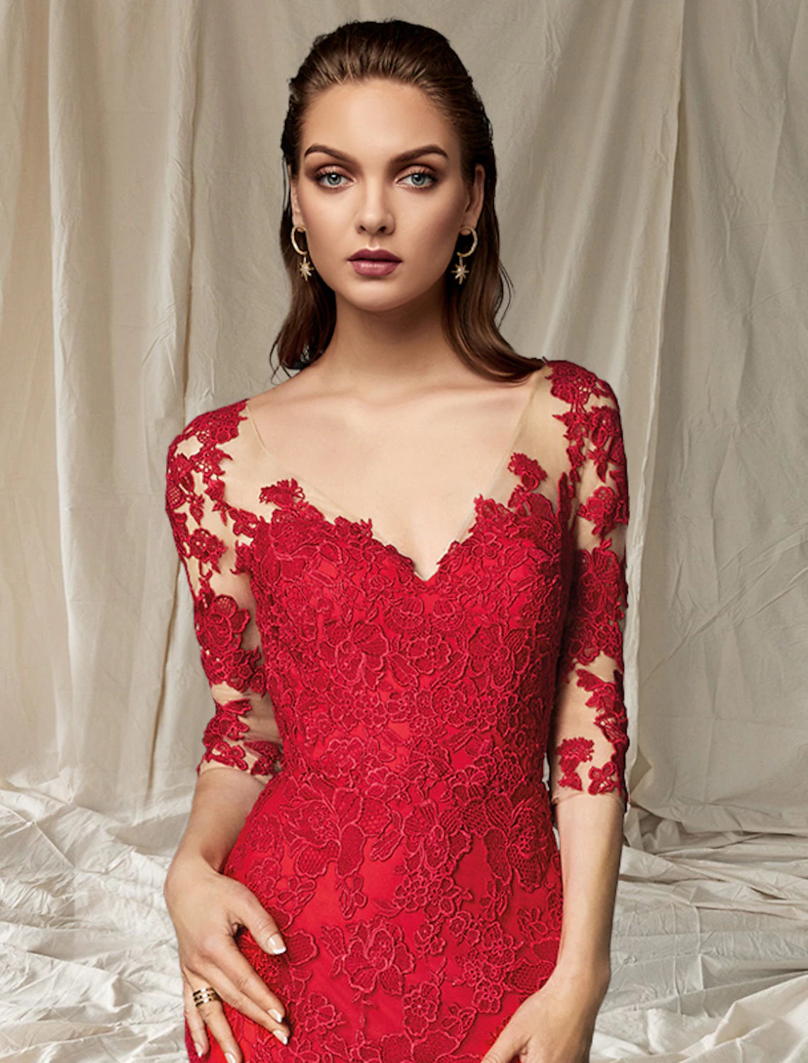 Aimishang Mermaid / Trumpet Mother of the Bride Dress Luxurious Elegant V Neck Sweep / Brush Train Lace Tulle with Appliques