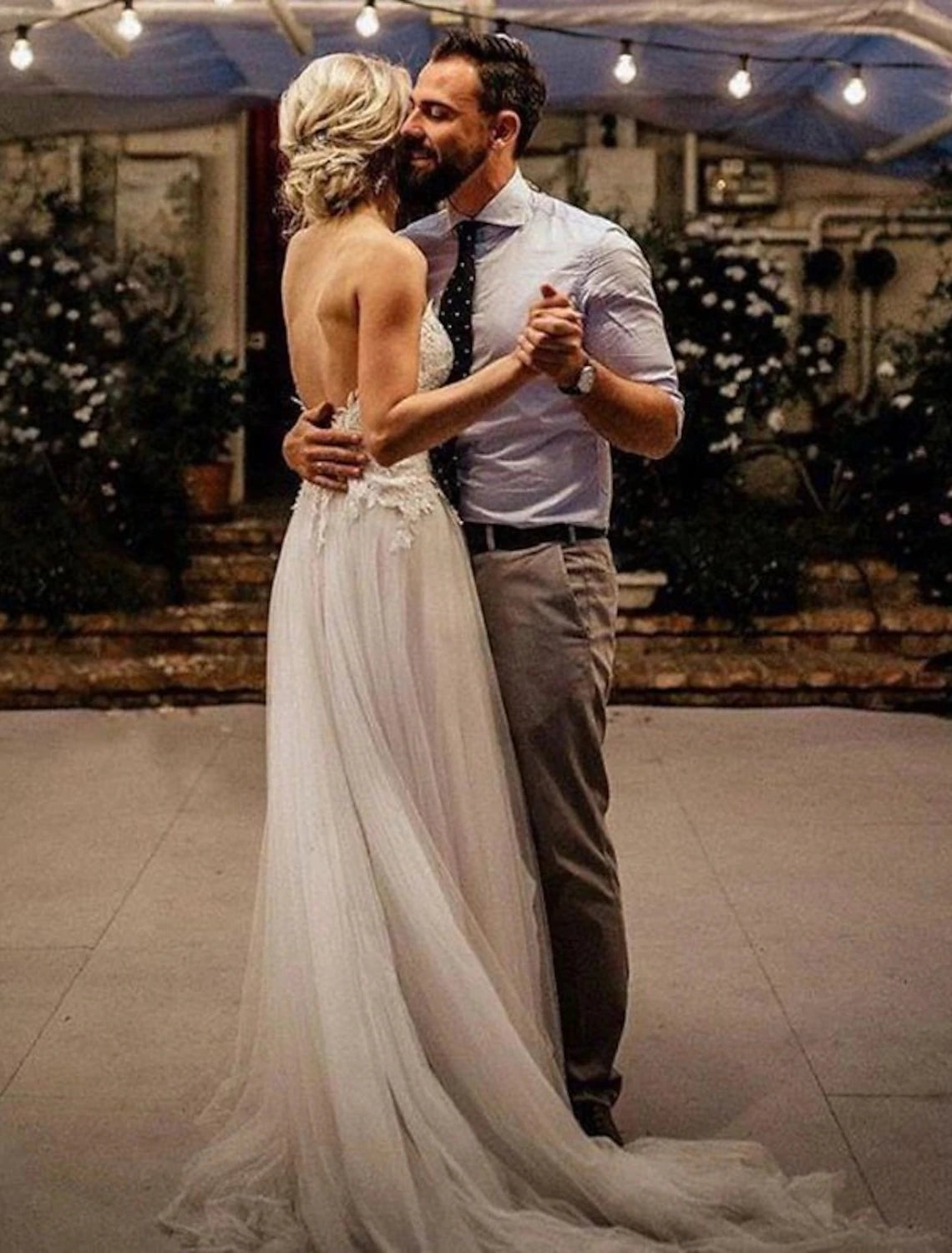 Aimishang Beach Wedding Dresses A-Line Sweetheart Camisole Spaghetti Strap Sweep / Brush Train Lace Outdoor Bridal Gowns With Lace 2023 Summer Wedding Party