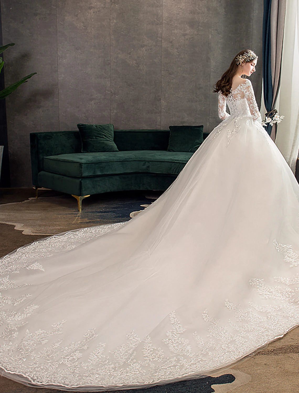 Aimishang Engagement Formal Fall Wedding Dresses Ball Gown Illusion Neck Long Sleeve Cathedral Train Lace Bridal Gowns With Appliques Summer Wedding Party