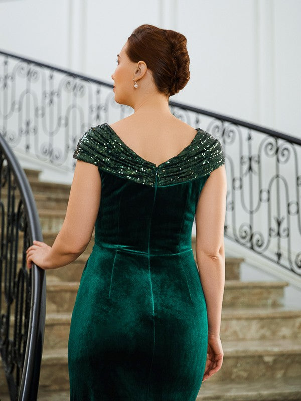 Aimishang Sheath/Column Velvet Ruched V-neck Sleeveless Floor-Length Mother of the Bride Dresses