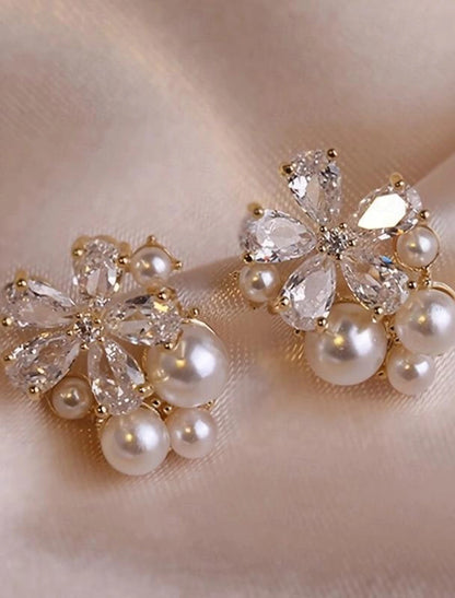 Wholesale White Fine Jewelry Classic Floral Flower Earrings Jewelry Gold For Wedding Party 1 Pair