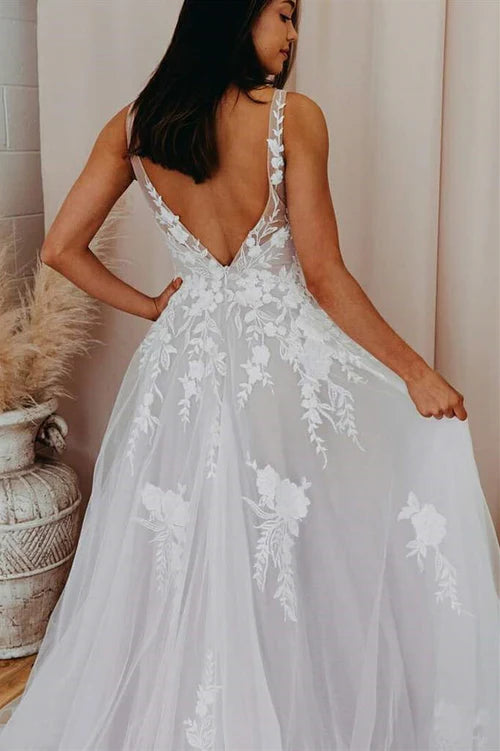 Wholesale Elegant A-Line V Back Long White Wedding Dress with Lace Appliqued