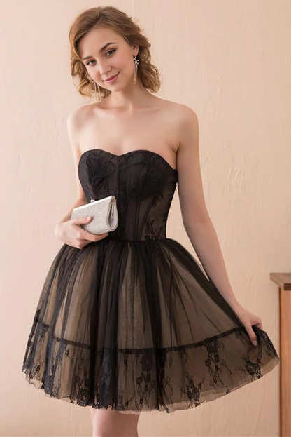 Wholesale Elegant A line Graduation Dresses Strapless Tulle Homecoming Dress