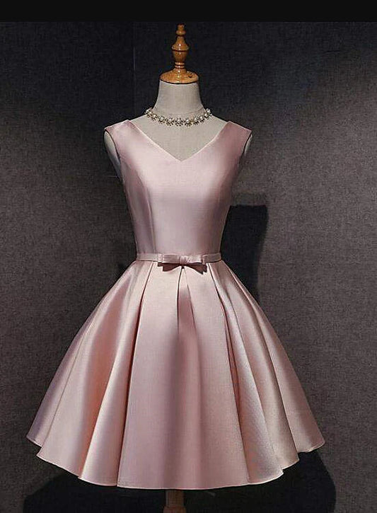 Aimishang Lovely A Line V-neckline Satin Sleeveless Short Formal Prom Dress Cute Homecoming Dress