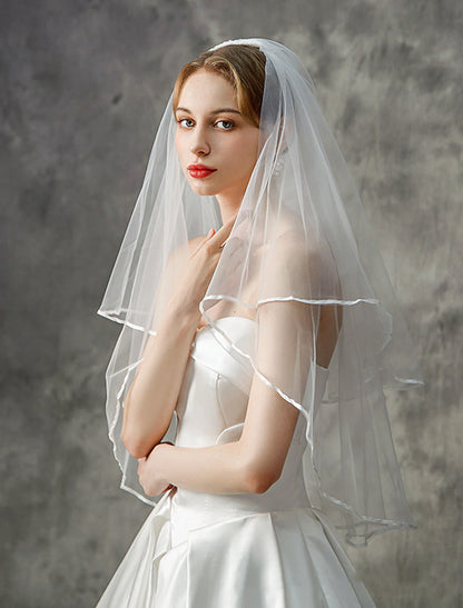 Wholesale Two-tier European Style Wedding Veil Elbow Veils with Tier / Pure Color Tulle