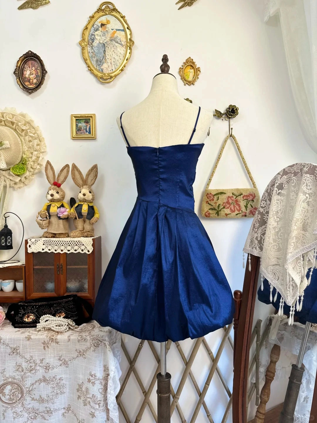 Aimishang Elegant Spaghetti Straps Satin Pleated Blue Sleeveless Short Formal Party Dress Classy Birthday Homecoming Dress