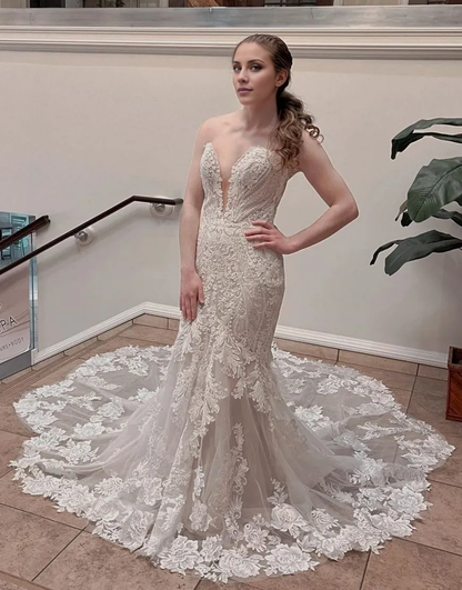 Wholesale Wedding Dress Mermaid Stapless Chapel Train With Appliques