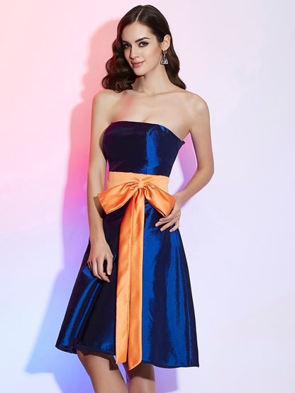 Wholesale A-Line Taffeta Strapless Sleeveless Knee-Length With Sash/Ribbon/Belt Bridesmaid Dresses