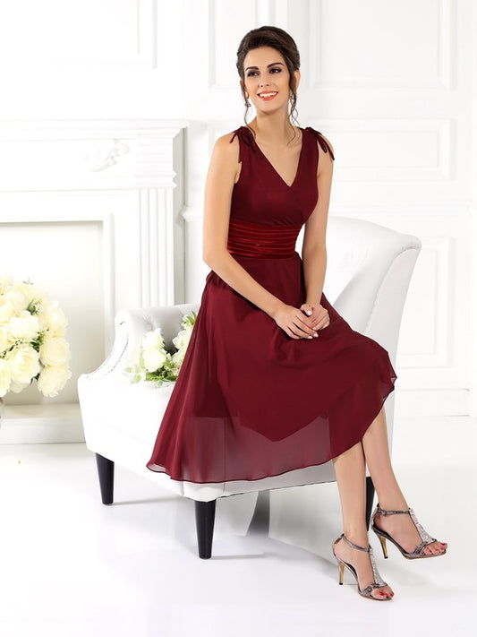 Wholesale A-Line Chiffon V-neck Sleeveless Knee-Length With Sash/Ribbon/Belt Bridesmaid Dresses