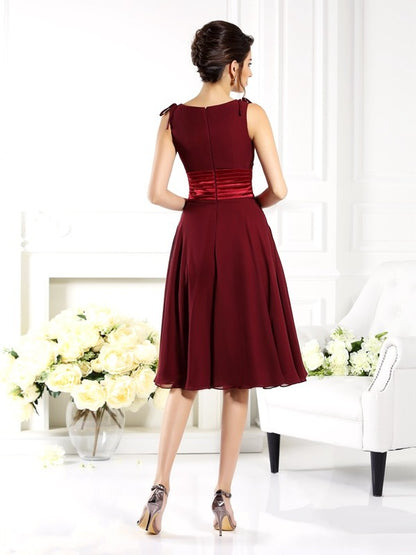 Wholesale A-Line Chiffon V-neck Sleeveless Knee-Length With Sash/Ribbon/Belt Bridesmaid Dresses