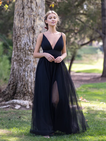 Wholesale Elegant Deep Evening Dress V-neck Tulle Sweep Train Prom Dress