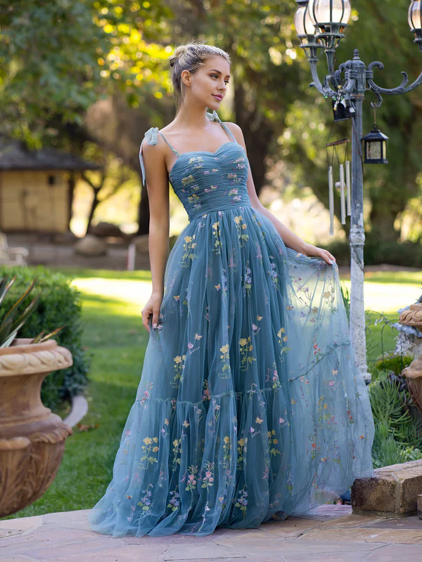 Wholesale Sweetheart Neck Floor Length Tulle Embroidery Floral Prom Dress