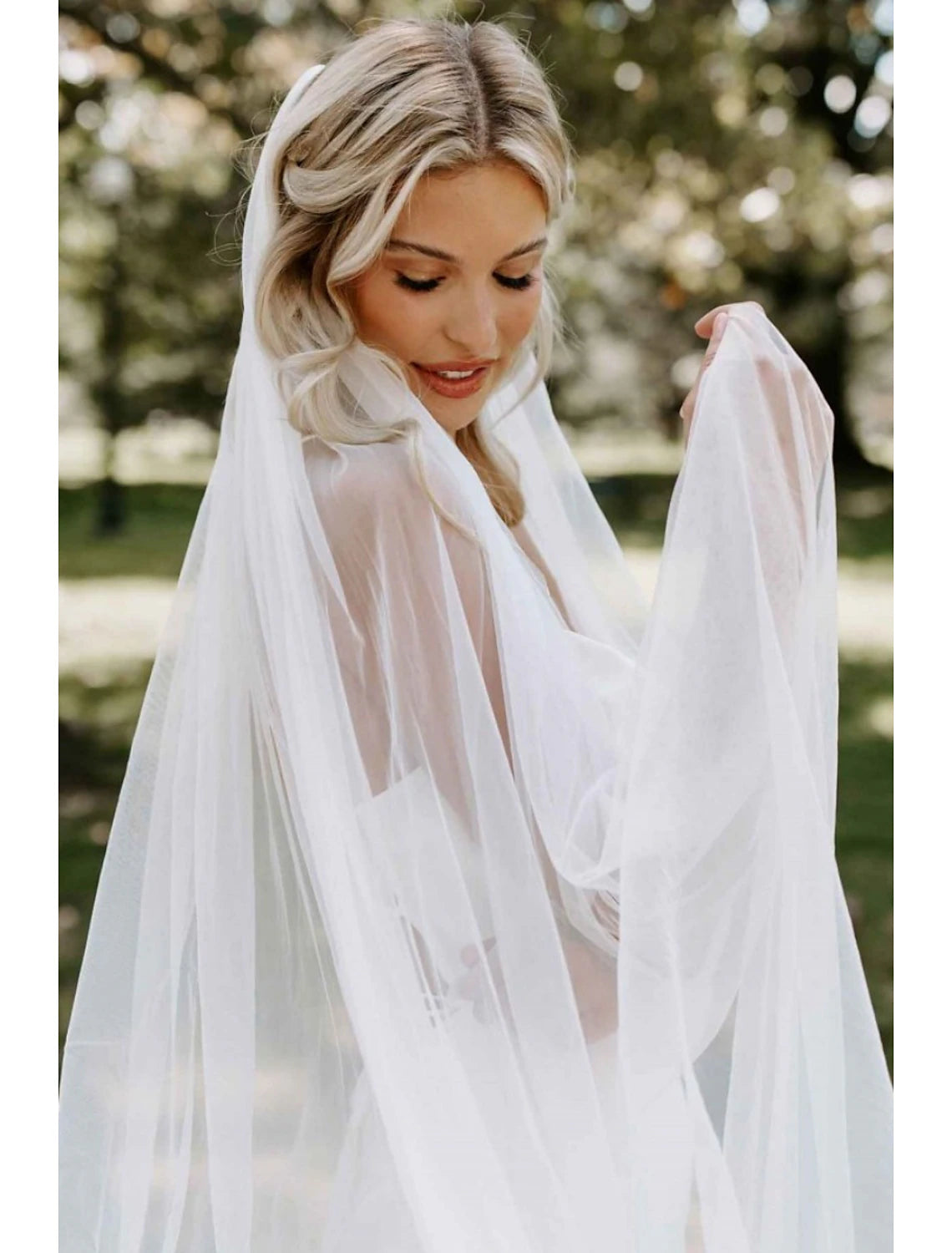 Wholesale One-tier Style Wedding Veil Chapel Veils with Pure Color 110.24 in (280cm) Tulle