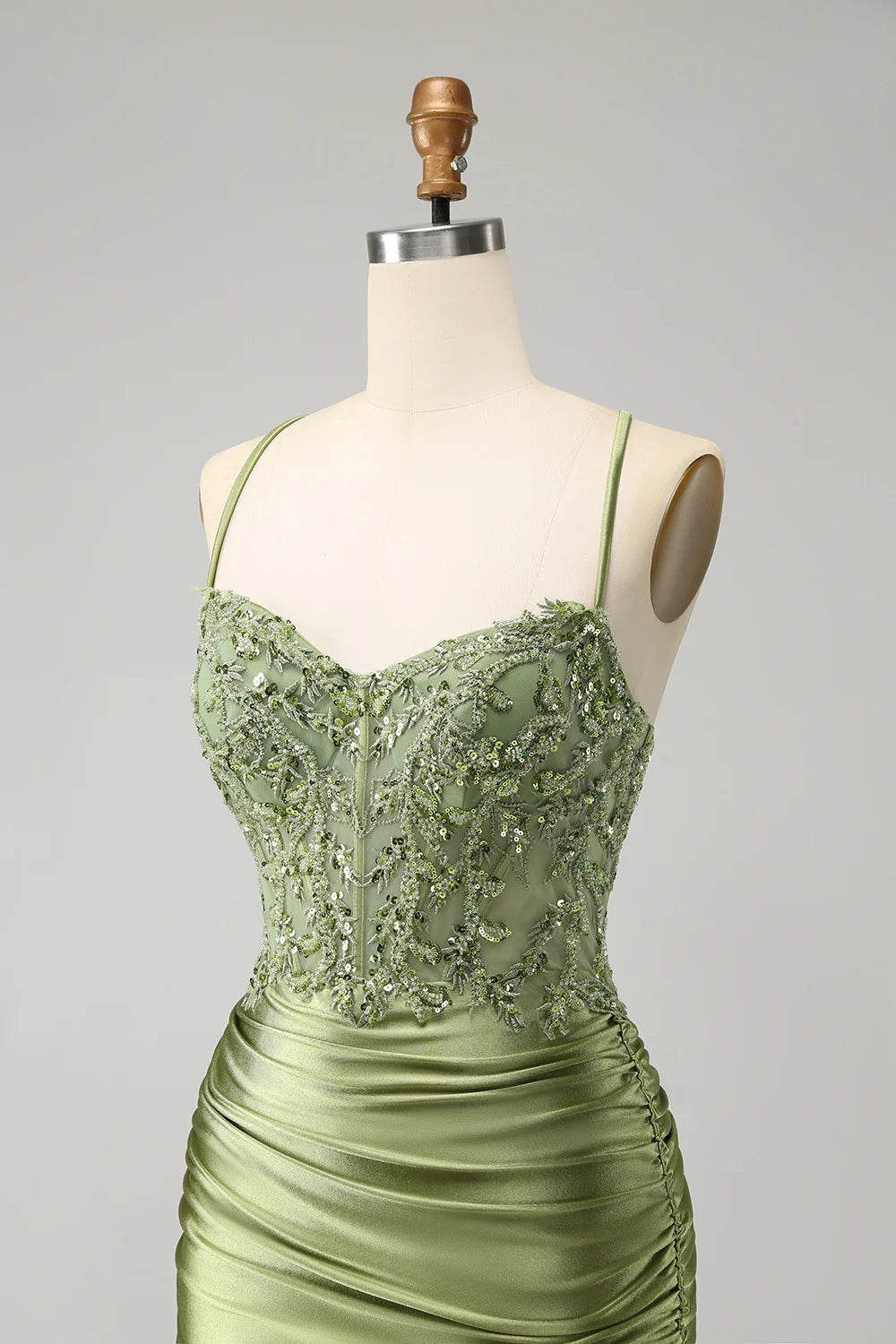 Wholesale Fashion Homecoming Dress Sparkly Light Green Sequins Corset Graduation Dresses