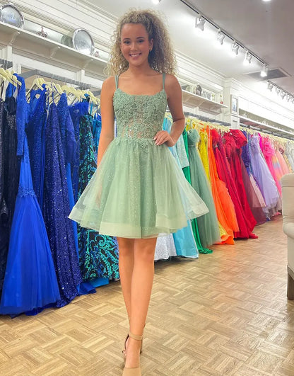 Wholesale A-Line Tulle Homecoming Dress with Appliques