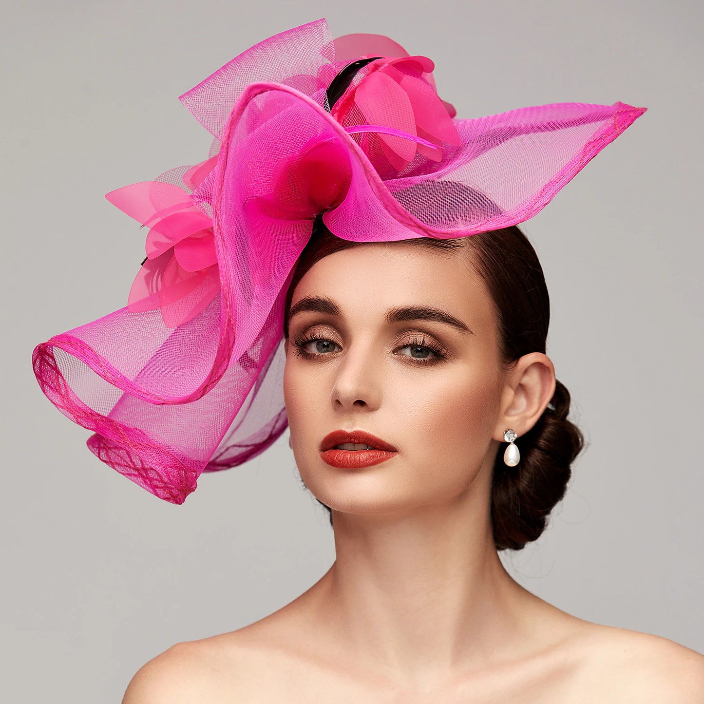 Wholesale Flowers Feather Net Hat Fascinators Headpiece with Feather Floral Ladies Day Melbourne Cup Headpiece