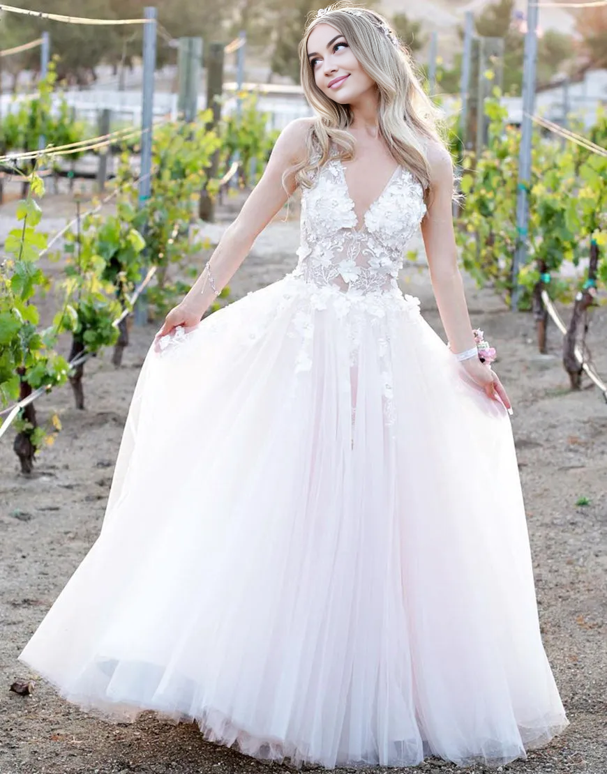 Wholesale Wedding Dresses A-Line Lace Tulle With Appliques Prom Dress