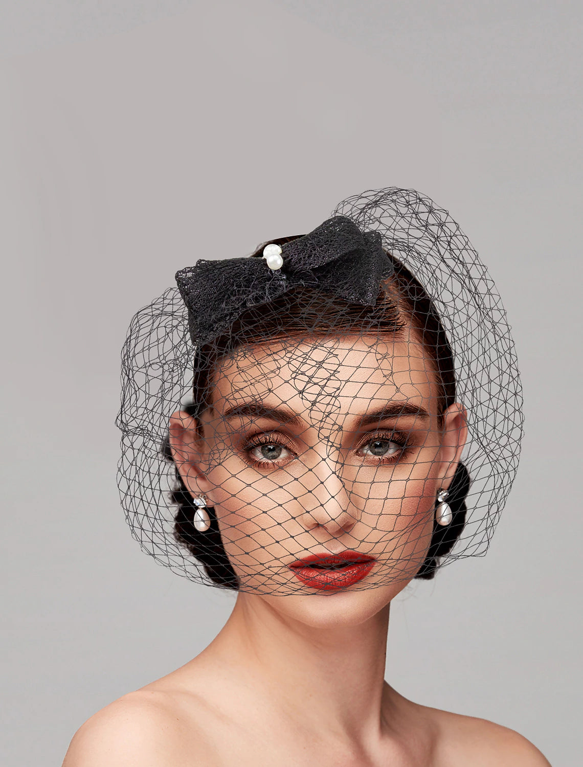 Wholesale Feathers Derby Hat/ Headpiece with Bowknot / Lace / Cap 1 PC Wedding / Horse Race Headpiece