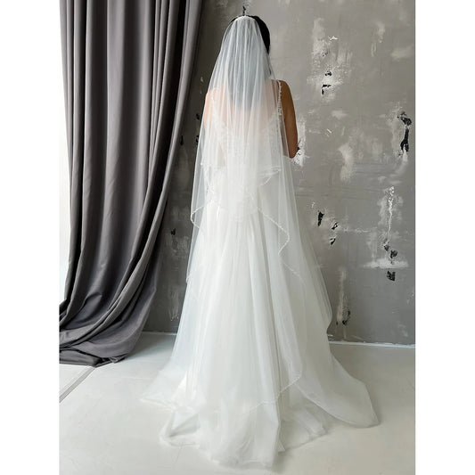 Wholesale One-tier Stylish Wedding Veil Chapel Veils with Beading Tulle