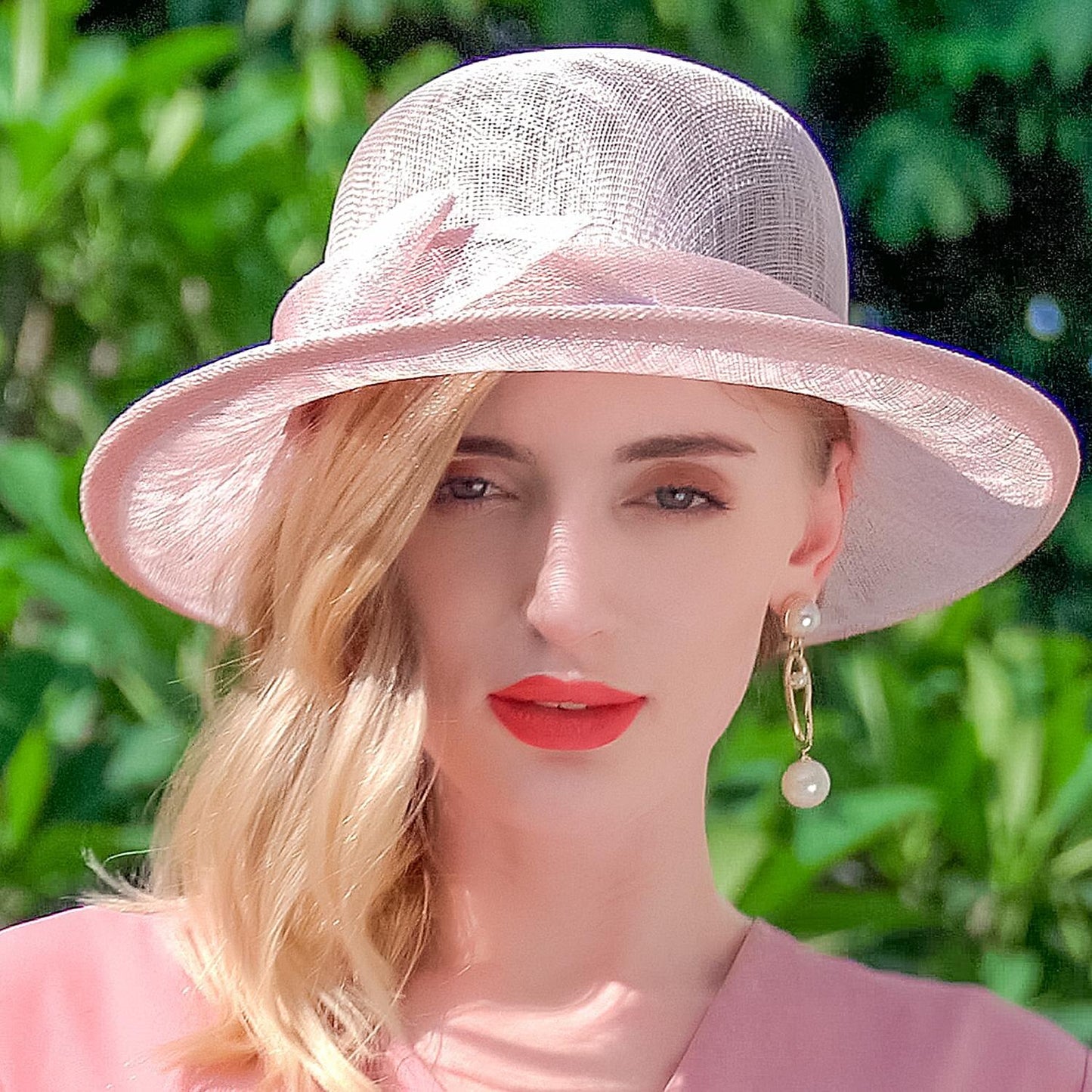 Wholesale Hats Flax Bowler / Cloche Hat Bucket Hat Sun Hat Wedding Tea Party Elegant Wedding With Bowknot Headpiece Headwear