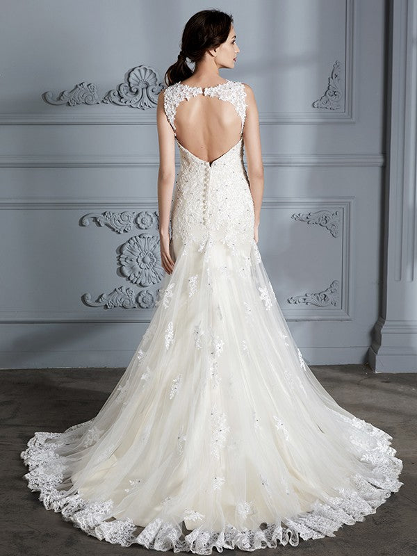 Wholesa Trumpet/Mermaid Sweetheart Sleeveless Lace Court Train Wedding Dresses