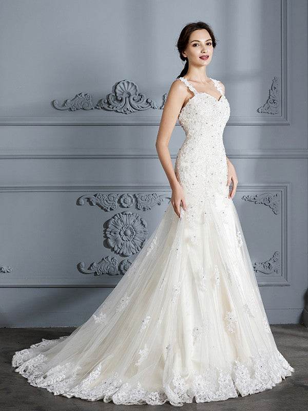 Wholesa Trumpet/Mermaid Sweetheart Sleeveless Lace Court Train Wedding Dresses