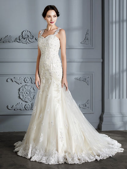 Wholesa Trumpet/Mermaid Sweetheart Sleeveless Lace Court Train Wedding Dresses