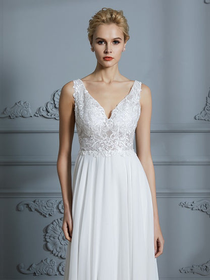 Wholesa A-Line/Princess Sleeveless V-neck Sweep/Brush Train Chiffon Wedding Dresses