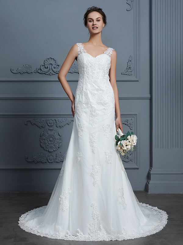 Wholesa Trumpet/Mermaid V-neck Sleeveless Lace Court Train Tulle Wedding Dresses