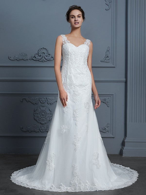 Wholesa Trumpet/Mermaid V-neck Sleeveless Lace Court Train Tulle Wedding Dresses