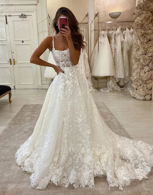 Wholesale Wedding Dress A-Line Spaghetti Straps With Appliques